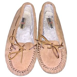 Minnetonka Trapper Mocassin Slippers Tan‎ Suede Sheepskin Lined Women's Size 7